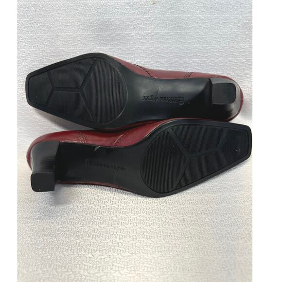 Etienne Aigner Burgundy Red Leather Box Toe Pumps women sz 7 - Picture 5 of 7